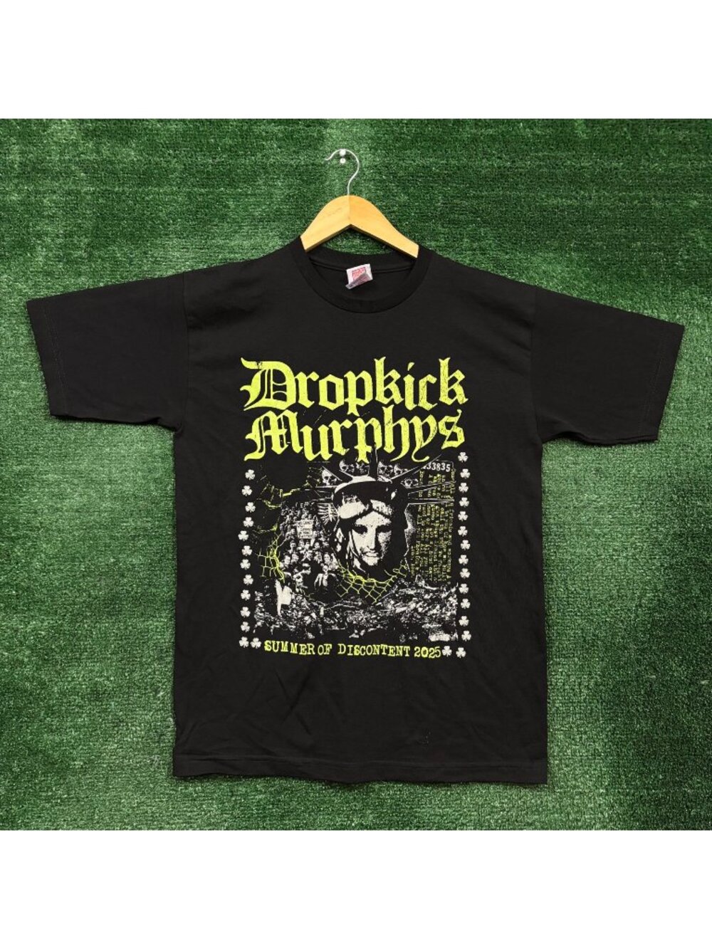 Dropkick Murphys Graphic T-Shirt Size Medium